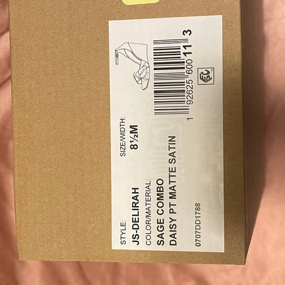 Jessica Simpson Daisy Matte Satin Wedges W8.5 - Picture 5 of 6